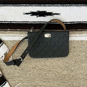 Michael Kors Leather Logo Belt Bag - Black